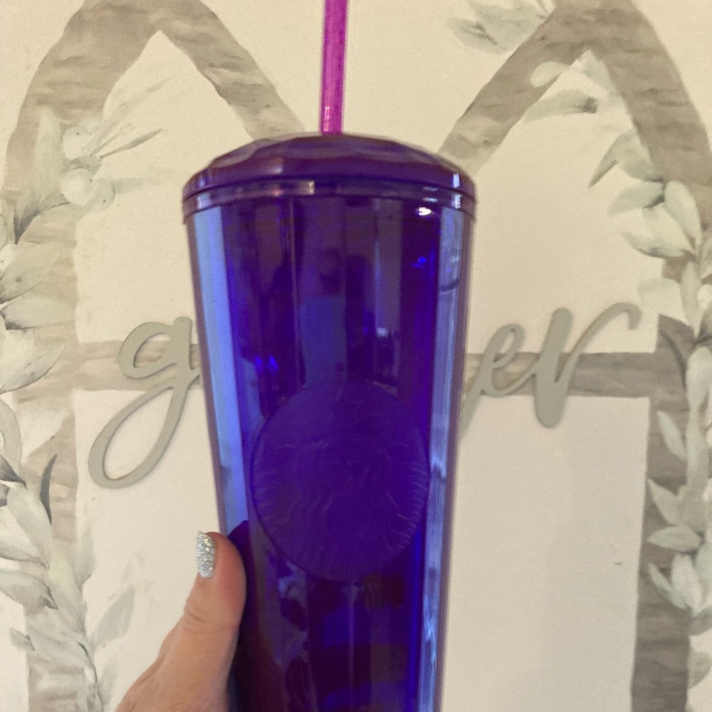 Starbucks Purple dome fall 2021
